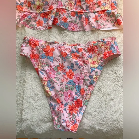 BNWT Pink Floral Midkini Bathing Suit - Picture 4 of 6